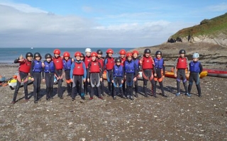  Pequeños kayakistas 